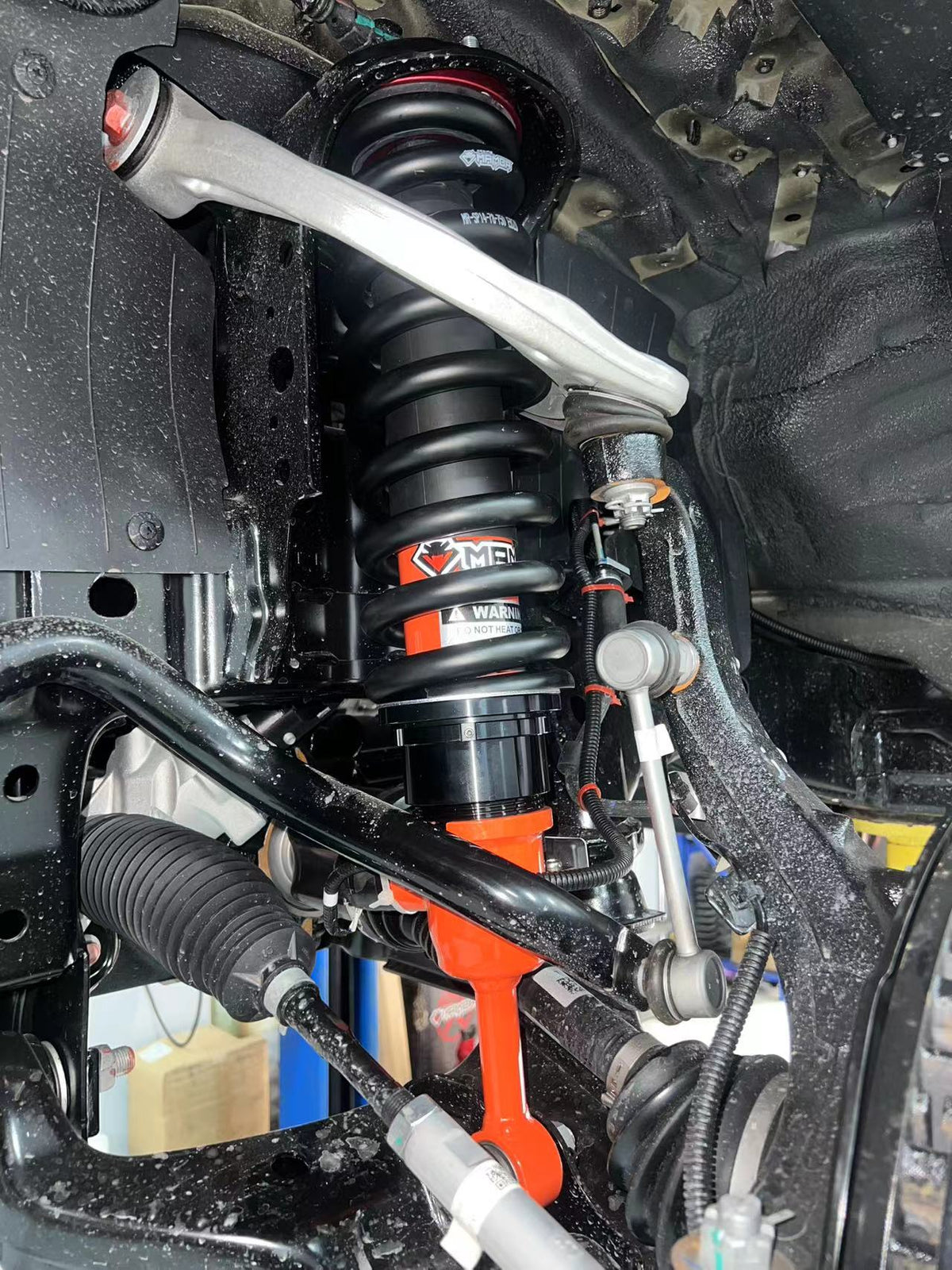 GWM TANK 300 / 500 Electronic Controlled Damper - ECD LIFT KIT By Desert Mamba Racing